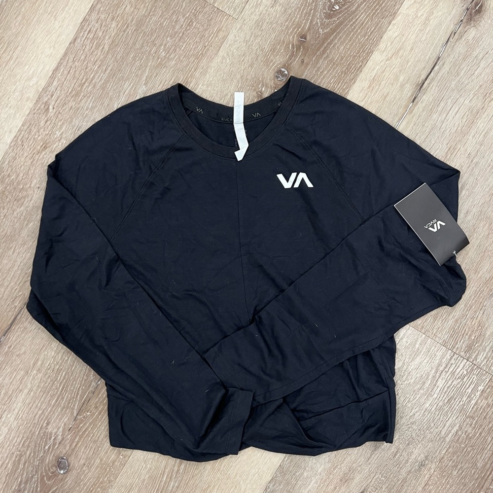 NWT RVCA long sleeve